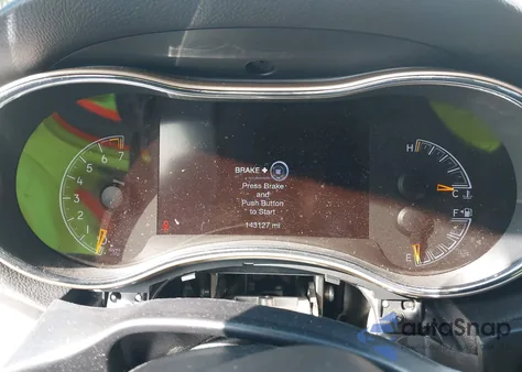 2017 Jeep Grand Cherokee Limited 4X4 z USA, uszkodzony, nr VIN 1C4RJFBG8HC918672